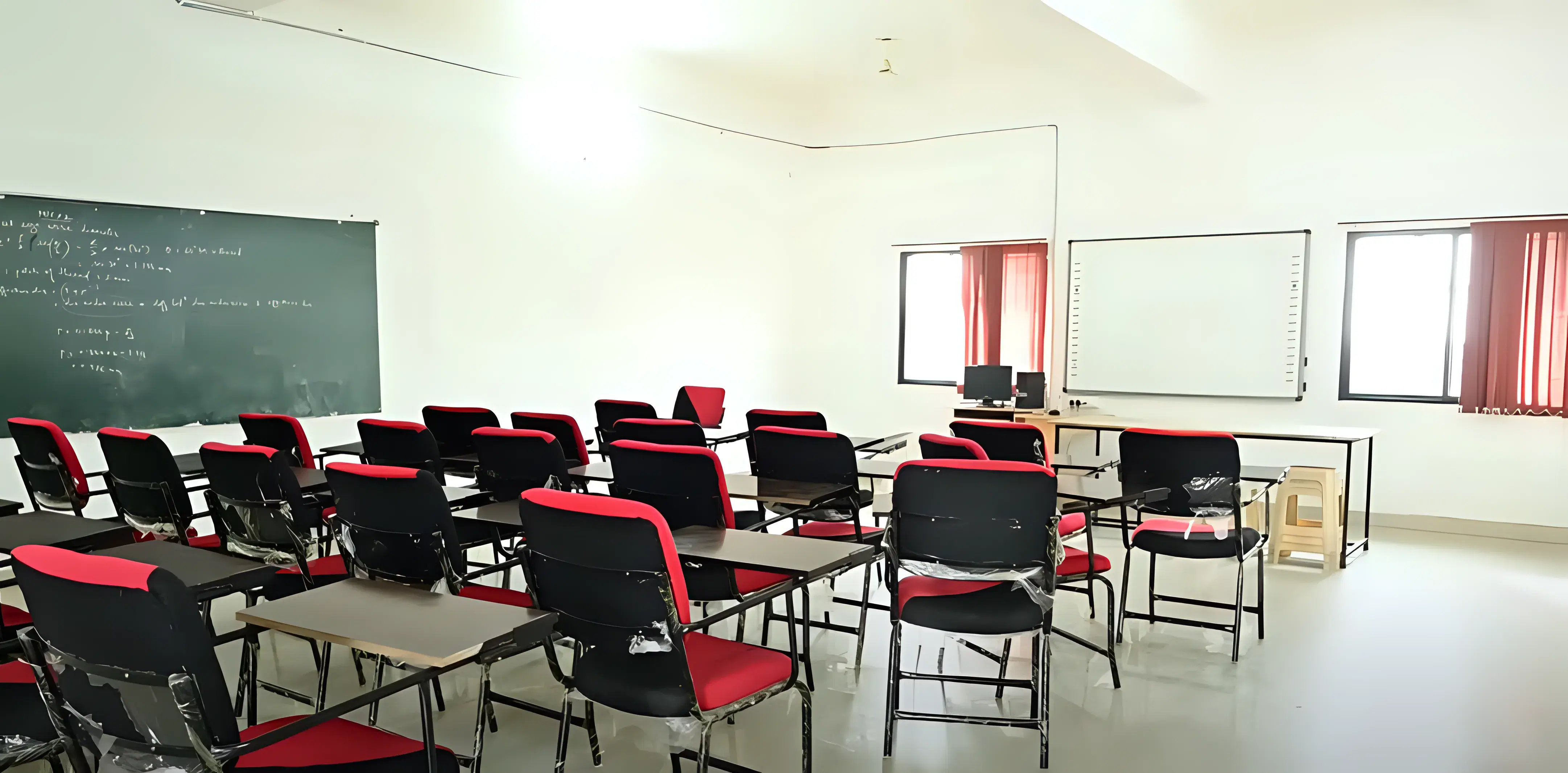 Govindrao Wanjari College of Engineering and Technology Nagpur Academic Labs photo 4